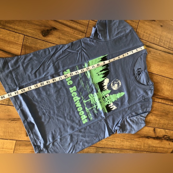 Isaac Morris Ltd Graphic Tee NWT - Picture 2 of 6